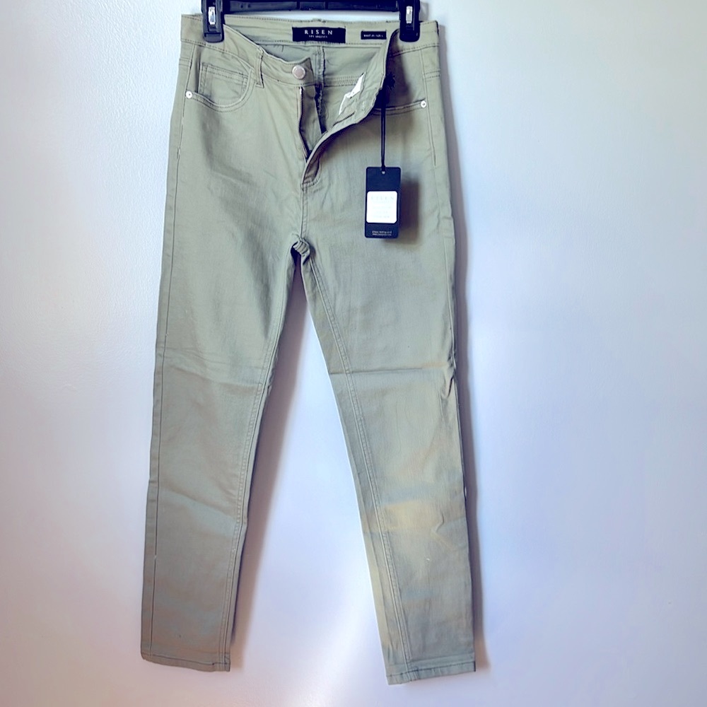 Risen Jeans